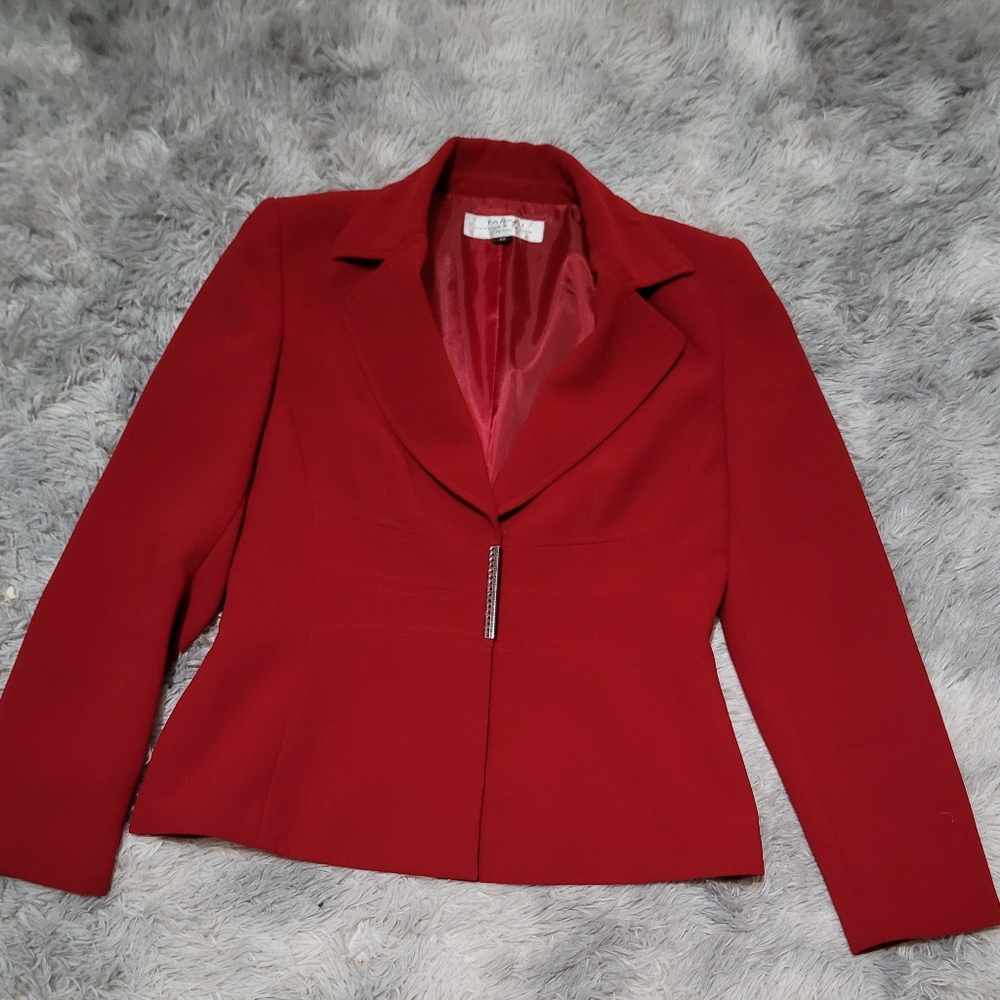 Tahari Women's Red Blazer